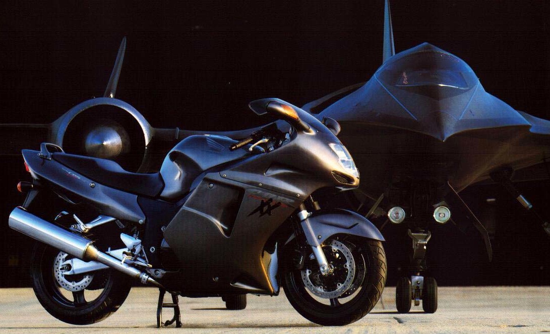 HONDA-CBR1100-Fi-98-1 (1)