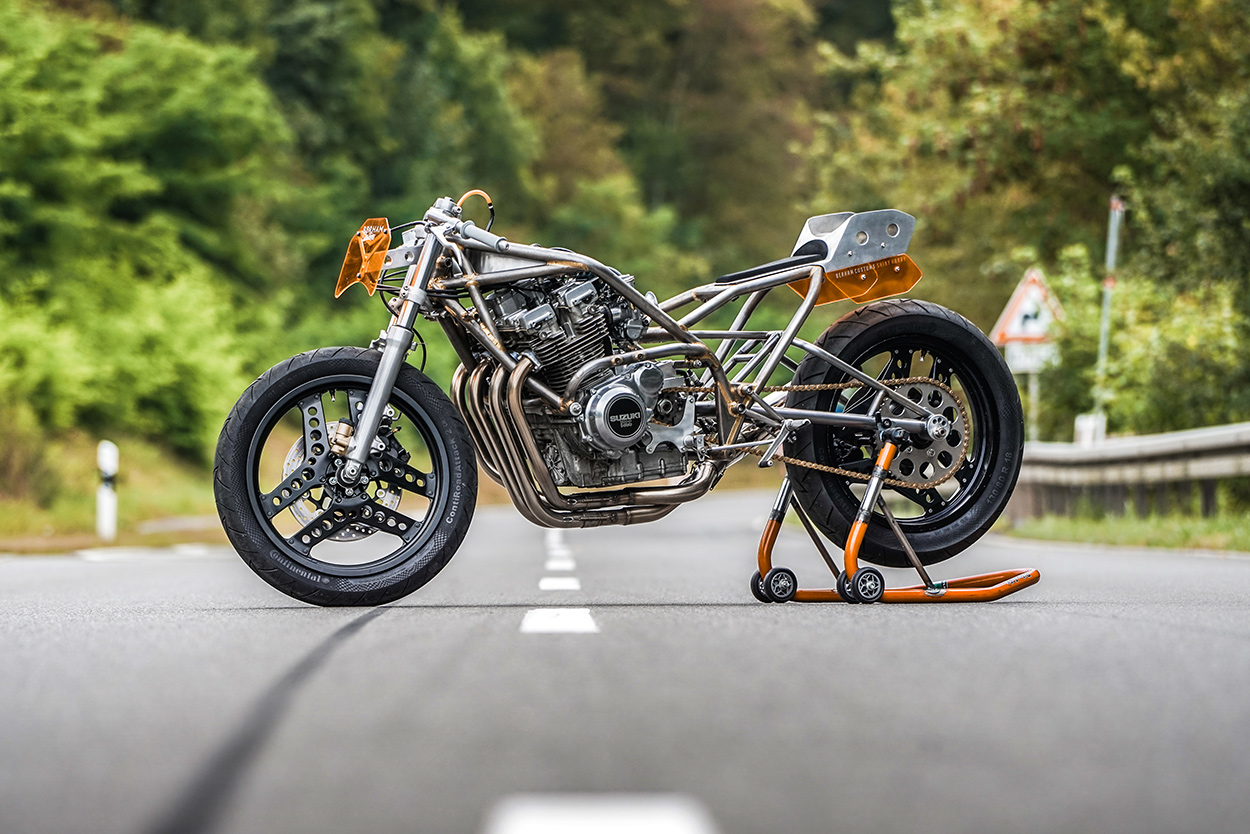 harris-motorcycle-frame-berham-customs
